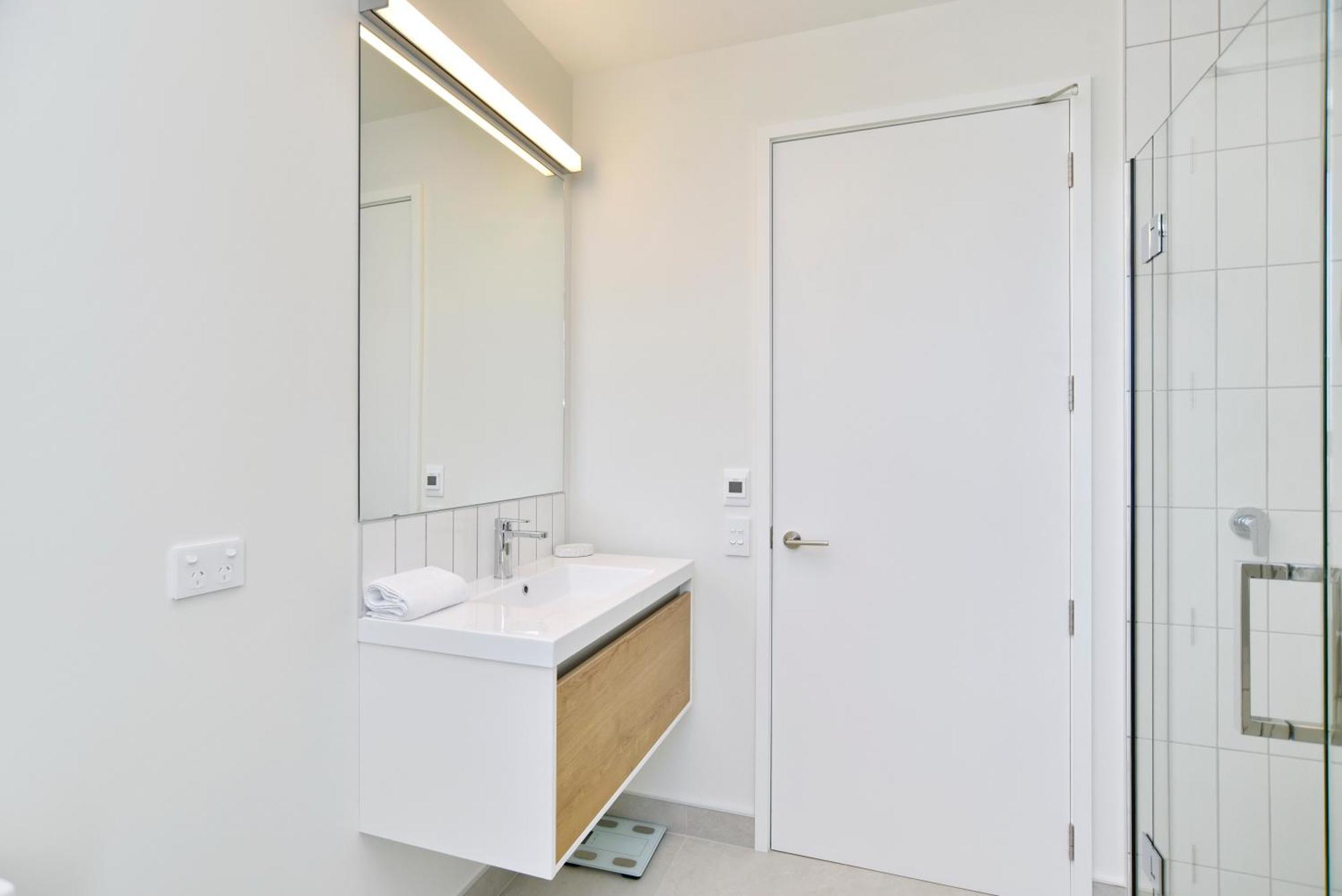 Hereford St Apartment - Christchurch Holiday Homes Екстериор снимка