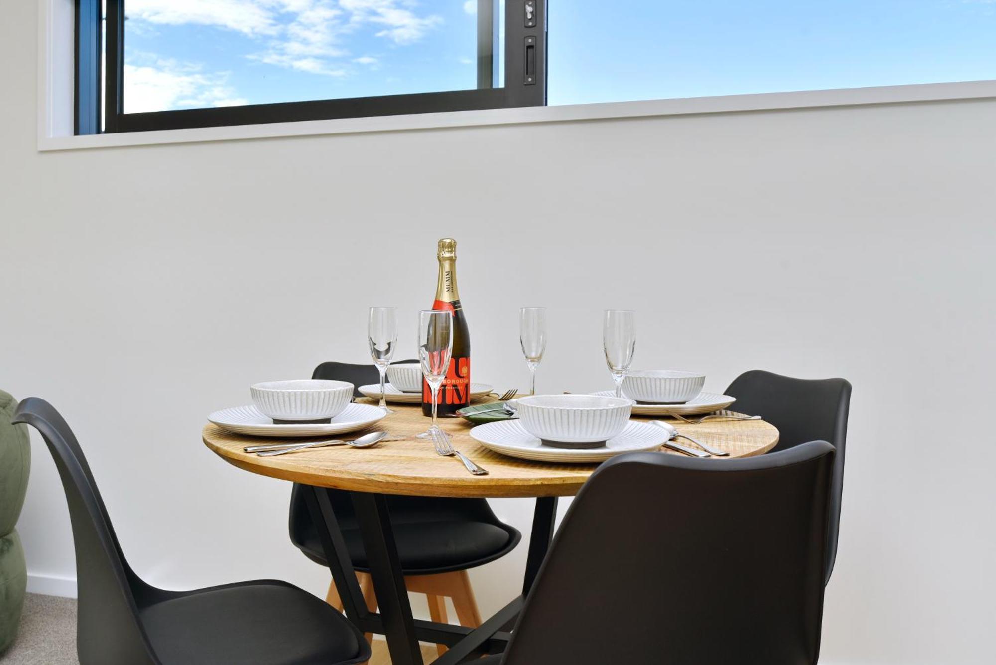 Hereford St Apartment - Christchurch Holiday Homes Екстериор снимка